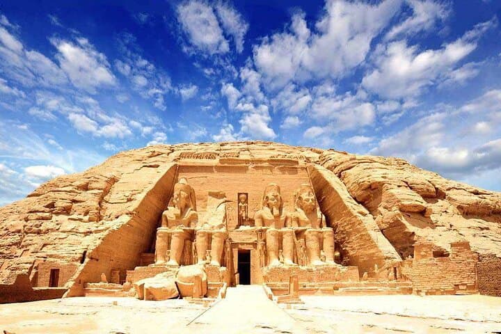 Sail the Ancient Nile: 4-Day Aswan to Luxor Cruise with Abu Simbel & Hot Air Balloon photo 4