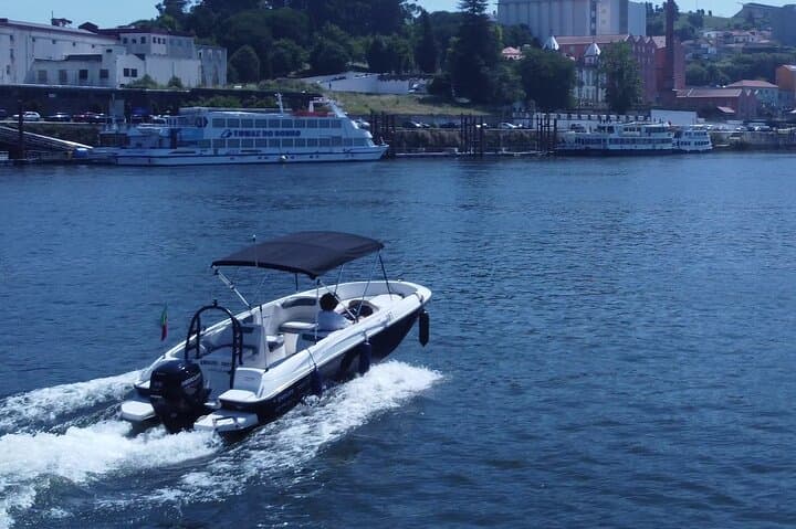 Private Douro River Boat Trip in Porto: Scenic Cruise & Port Tasting