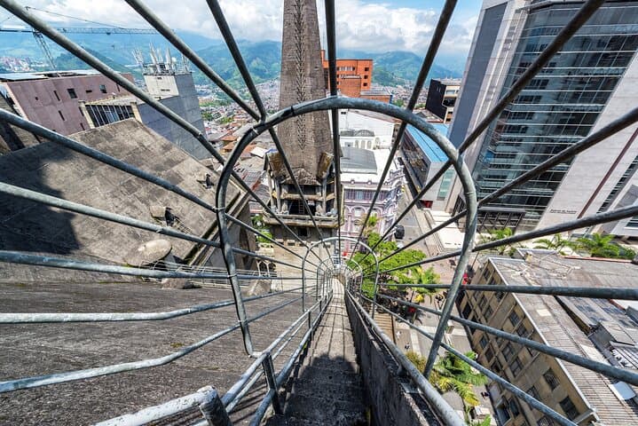 Explore Manizales: Cable Car Ride and Chipre Viewpoint City Tour photo 2