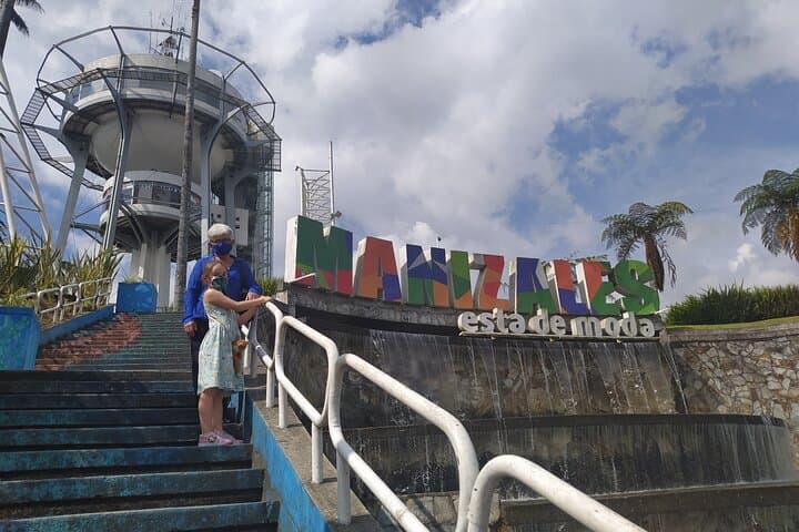 Explore Manizales: Cable Car Ride and Chipre Viewpoint City Tour photo 4