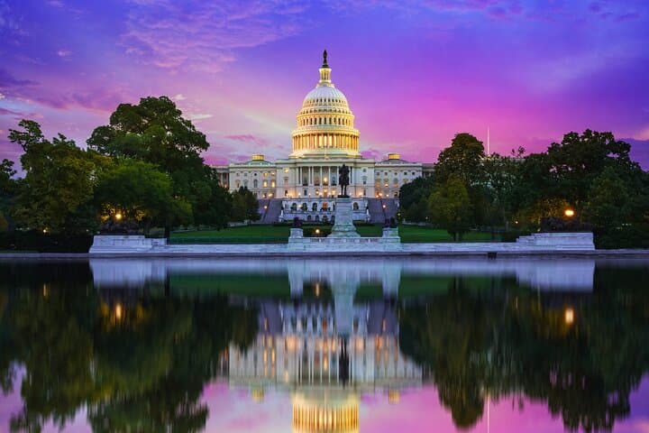 Nighttime Monuments of Washington DC: Private Evening Tour