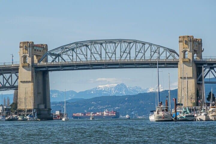 Vancouver YVR Layover: Private Executive Van Tour of City Highlights photo 2
