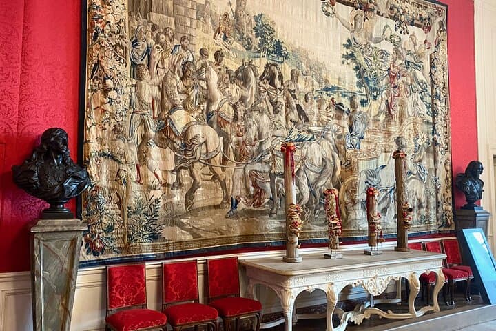 2-Day Private Tour: Mont Saint-Michel, Chenonceau, Chambord & Amboise from Paris photo 4