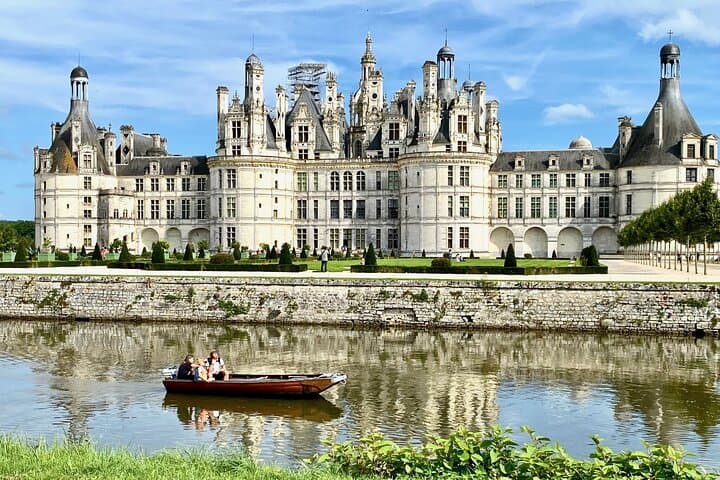 2-Day Private Tour: Mont Saint-Michel, Chenonceau, Chambord & Amboise from Paris photo 1