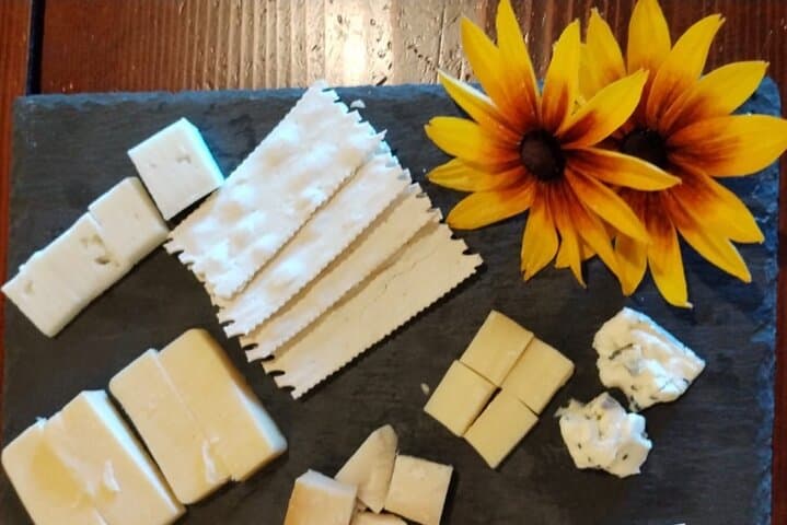 Silvara Cellars Wine Tasting in Leavenworth — Washington Wine Pairing Experience photo 6