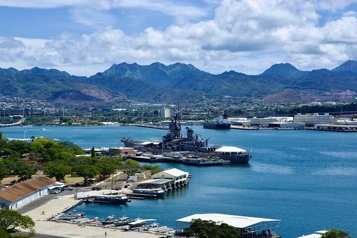 Private Pearl Harbor Tour: USS Arizona & USS Missouri Guided Excursion