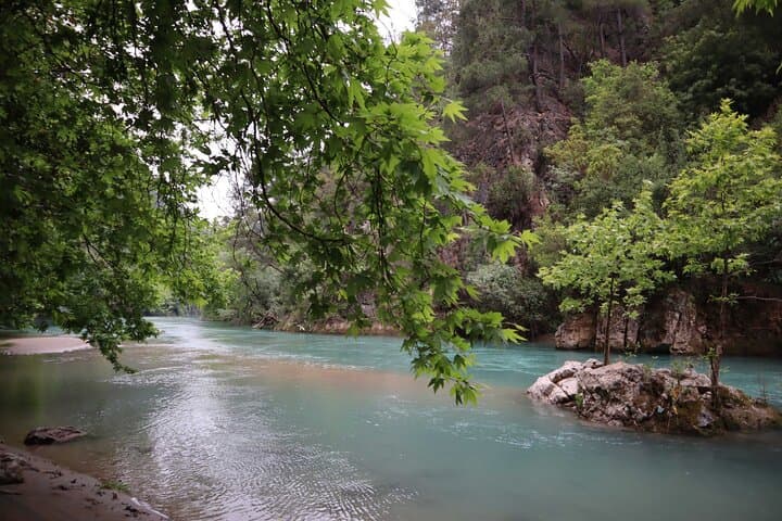 Chouwen Lake Hike: Day Trip from Beirut into Jabal Moussa Reserve photo 2