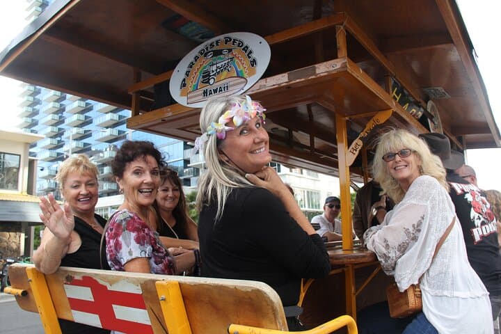 honolulu-beer-lover-bike-tour-kakaako-arts-and-warehouses photo 6