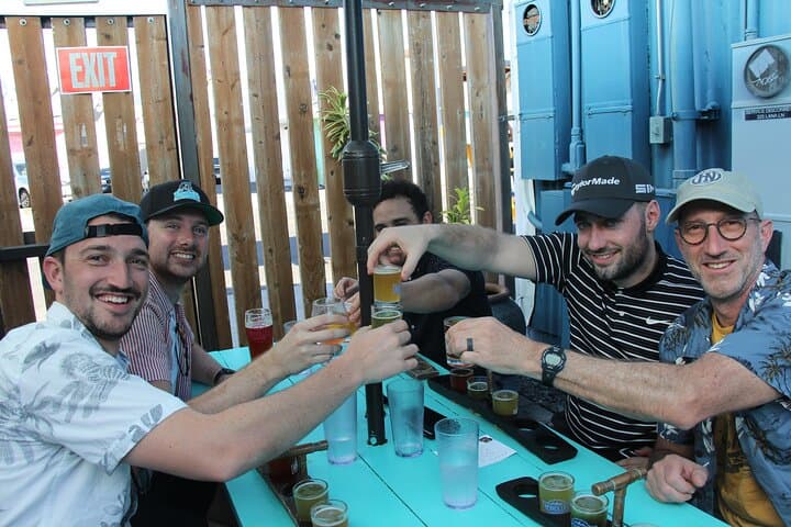 Kaka'ako Party Bike Bar Tour — Honolulu Craft Beer Crawl on a 15-Passenger Bike photo 2