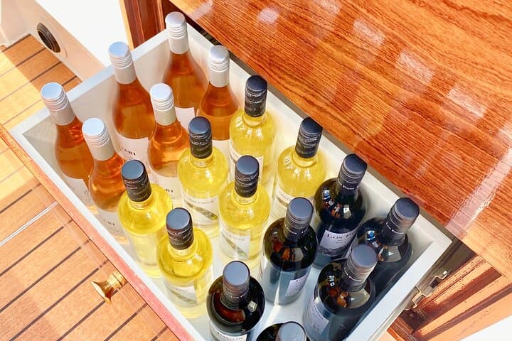 Amsterdam Morning Canal Breakfast Cruise: Prosecco and Croissants on the Canals photo 4