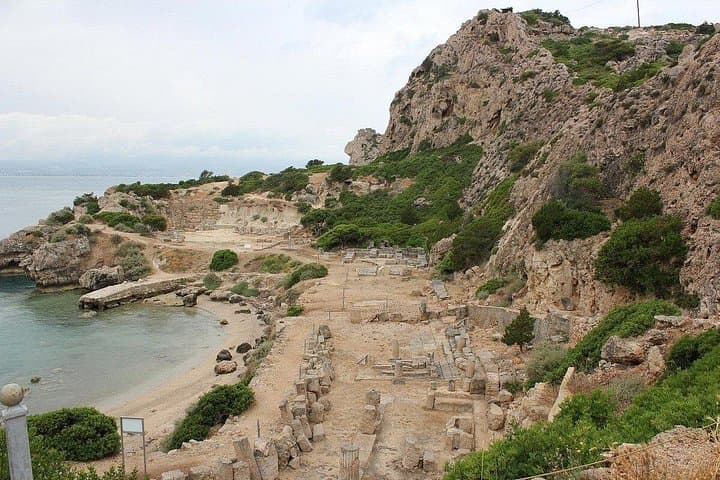 Private Day Tour: Ancient Corinth, Temple of Hera & Corinth Canal from Athens photo 3