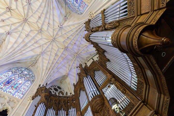 St. Patrick's Cathedral Official Self-Guided Audio Tour — NYC Visitor Guide photo 2