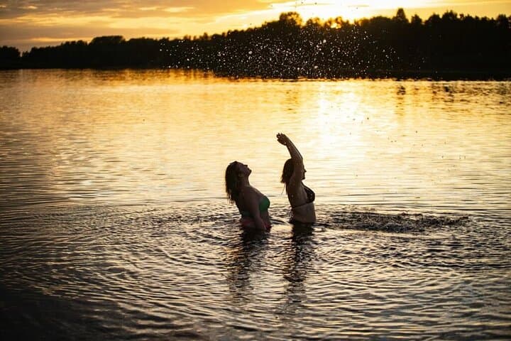Floating Sauna and Barbecue on the Ounasjoki River — Rovaniemi Sauna Experience photo 5
