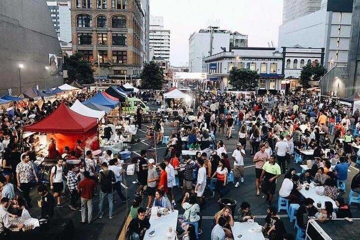 Auckland Friday Night Tour: Harbour Bridge, Night Markets & Wynyard Quarter in 4 Hours photo 2