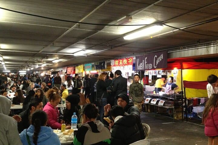 Auckland Friday Night Tour: Harbour Bridge, Night Markets & Wynyard Quarter in 4 Hours photo 5