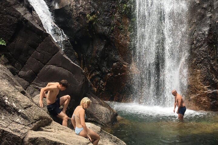 Full-Day 4x4 Tour of Peneda-Gerês with Optional SUP on Caniçada
