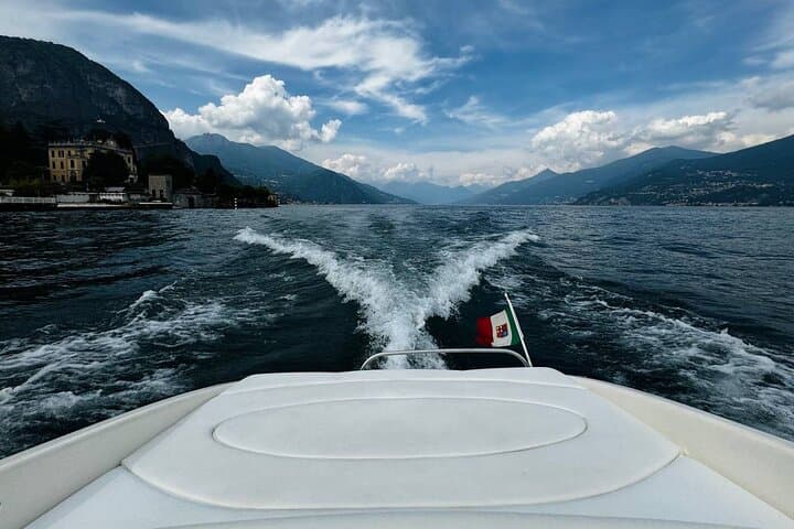 Private Luxury Boat Tour on Lake Como: 2–4 Hour Villa & Island Cruise photo 4