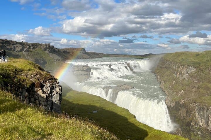 Private Golden Circle Day Tour from Reykjavík: Geysers, Gullfoss & Kerið