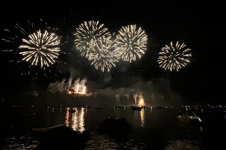 Lake Como Sunset Fireworks Cruise — Private Evening Boat Tour to Isola Comacina, Varenna & Villa d'Este photo 3
