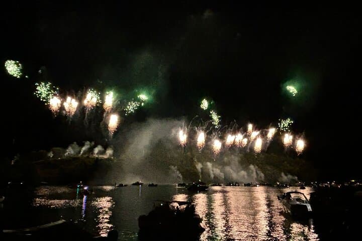 Lake Como Sunset Fireworks Cruise — Private Evening Boat Tour to Isola Comacina, Varenna & Villa d'Este photo 6