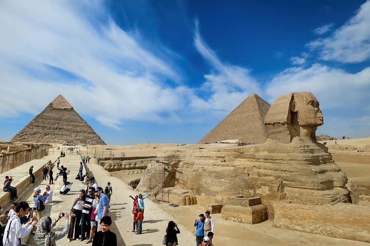 Half-Day Giza Pyramids Tour: Quick Guide with Hotel Pickup & Bazaar Visit photo 4