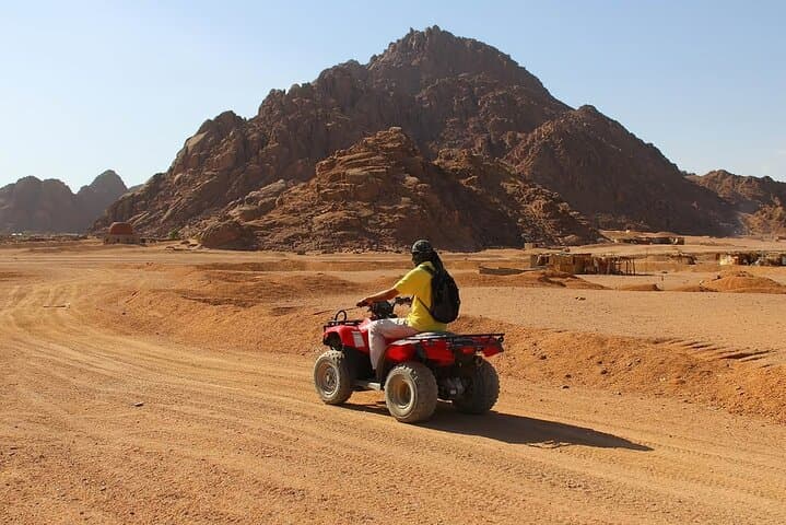 Half-Day Giza Pyramids Tour: Quick Guide with Hotel Pickup & Bazaar Visit photo 5