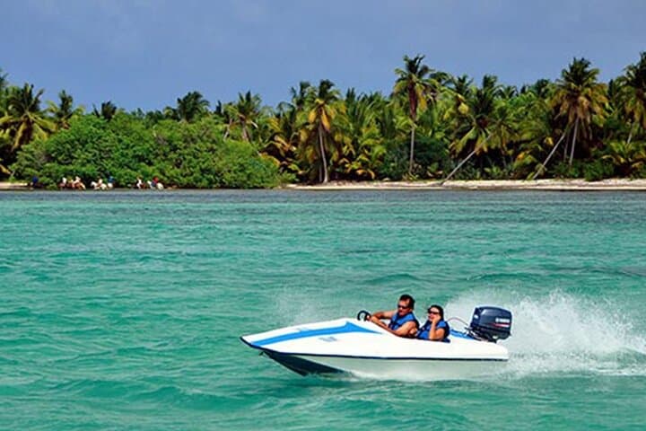 Punta Cana Speed Boat & Natural Pool Snorkel Adventure photo 3