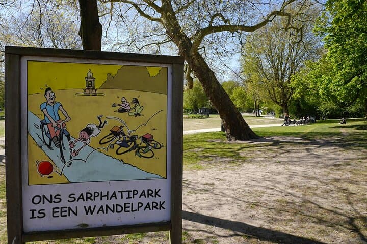 Amsterdam Art Scavenger Hunt — Self-Guided Let's Roam Adventure photo 6