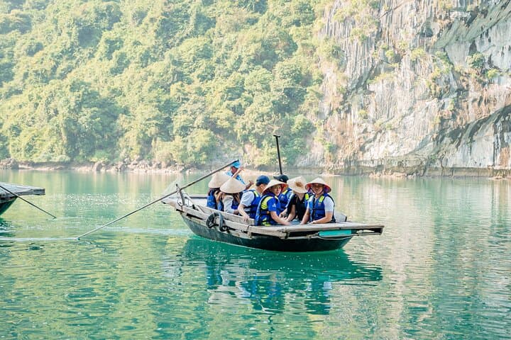 Lan Ha Bay 2-Day Overnight Cruise from Hanoi: Kite Cruise, Kayaking & Swimming photo 4