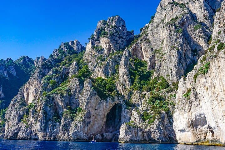 Capri small-group boat cruise & Blue Grotto from Sorrento photo 6