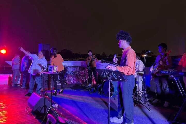 Bangkok Chao Phraya Dinner Cruise: Grand Pearl Evening Buffet & Live Thai Dance photo 4
