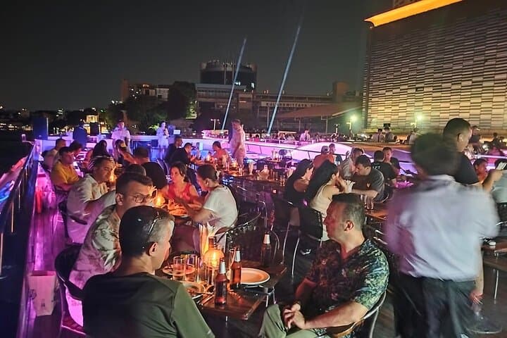 Bangkok Chao Phraya Dinner Cruise: Grand Pearl Evening Buffet & Live Thai Dance photo 2