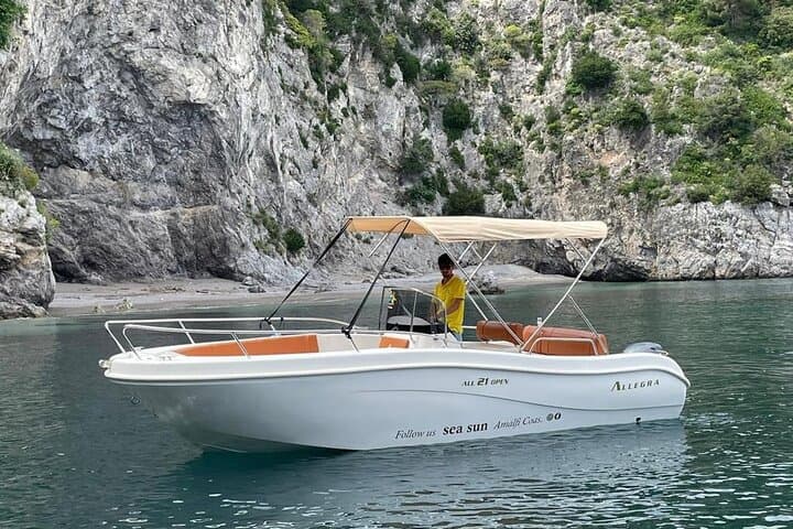 Private Amalfi Coast Boat Tour from Salerno — Positano, Amalfi & Hidden Coves photo 5