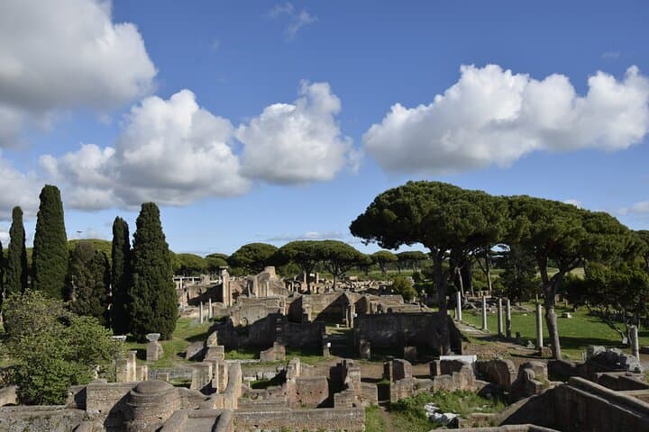 Ostia Antica by Train: Private 4-Hour Archaeological Walk from Rome
