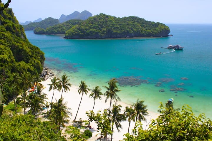 Angthong National Park Snorkeling & Kayaking Day Trip from Koh Samui