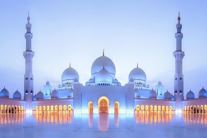 Abu Dhabi Day Tour from Dubai: Sheikh Zayed, Yas Island & Ferrari World photo 1