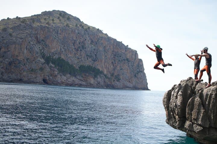 Coasteering Alcúdia Mallorca: Jump, Rappel & Snorkel the La Victoria Cliffs