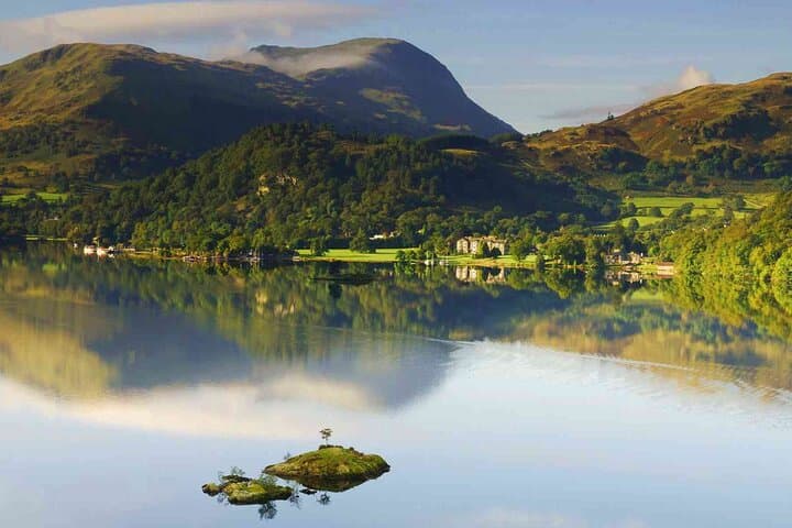 8 Lakes in a Morning: A Windermere-Minivan Tour Through the Heart of the Lake District photo 3