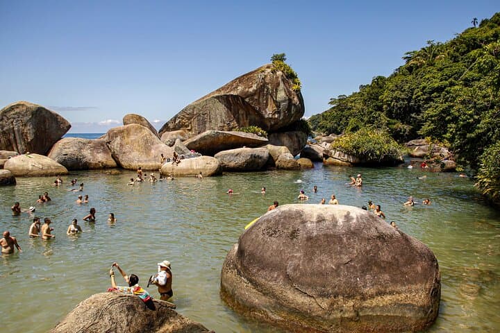Trindade Fishing Village Beach Trek and Snorkeling Tour from Paraty