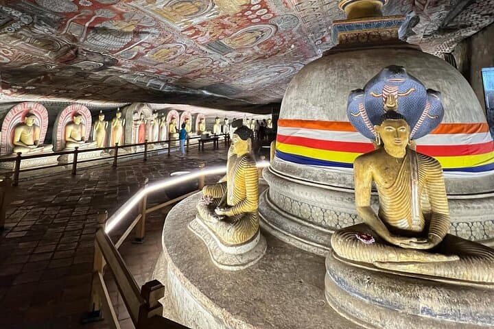 Sigiriya Rock Fortress and Dambulla Cave Temple: All-Inclusive Day Tour from the South Coast photo 5