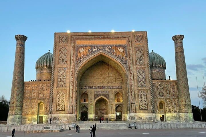 Ancient and Modern Samarkand: Registan, Shah‑i‑Zinda & Siab Bazaar Tour