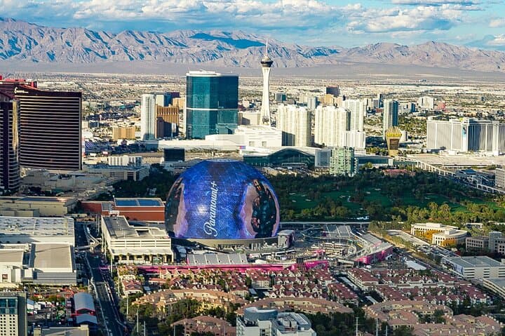Hoover Dam and Las Vegas Strip Helicopter Flight Guide photo 3