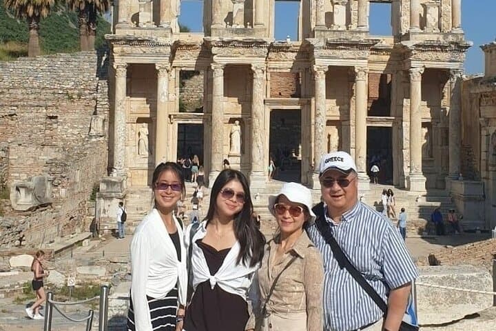 Private Ephesus Tour from Kuşadası Port — Skip the Crowds at Ancient Ephesus photo 1