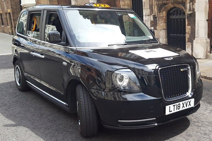 See London by Black Cab and Taste Borough Market: Private Taxi & Food Tour photo 4