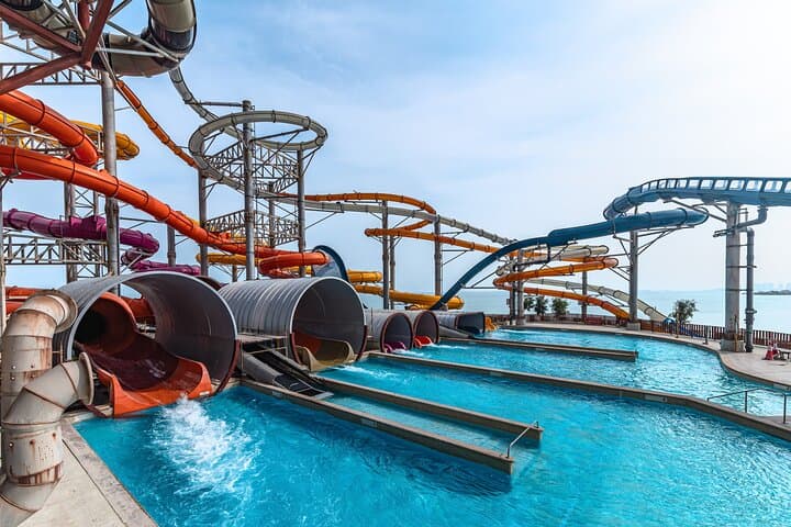 Meryal Waterpark Adventure: Full-Day Waterpark Experience in Doha with Transfers photo 2