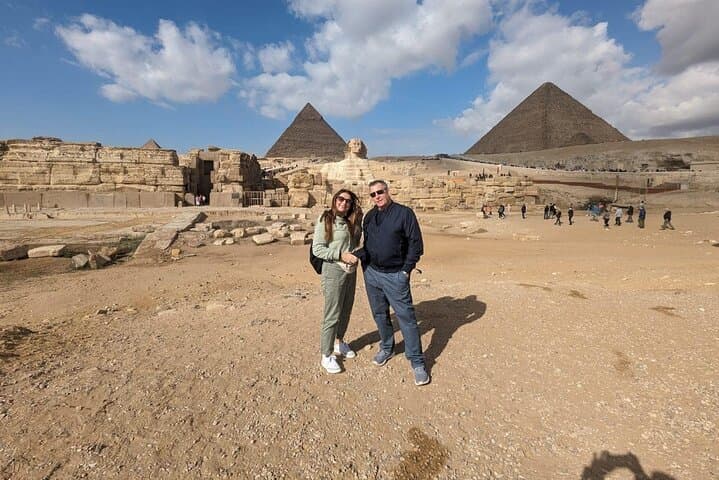 Private Giza Pyramids, Egyptian Museum & Felucca — Full‑Day Cairo Tour