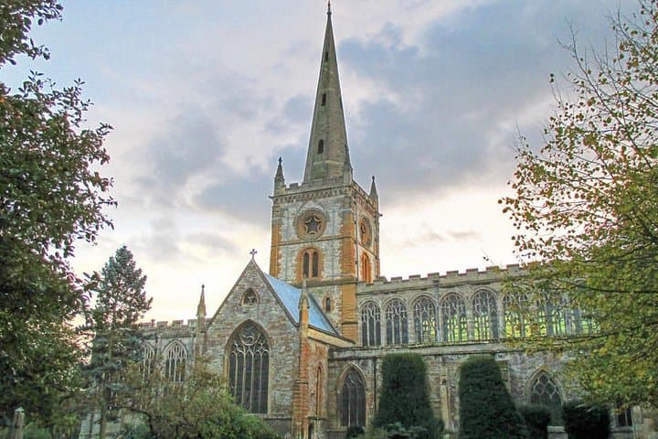 Stratford-upon-Avon Scavenger Hunt: Self-Guided Walking Tour of Shakespeare's Town photo 3