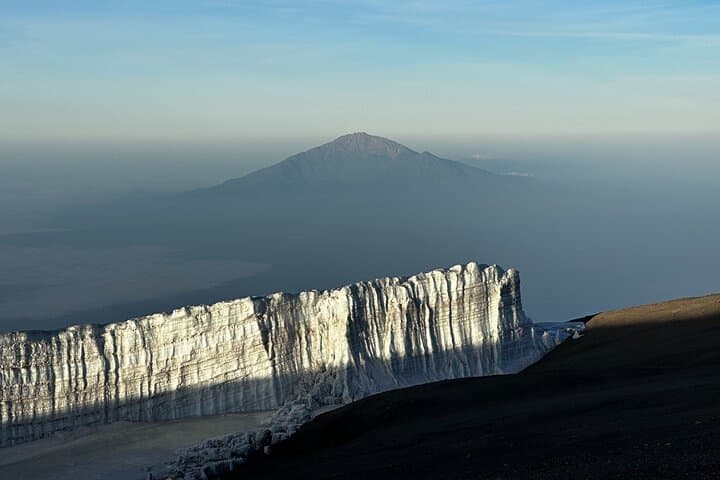 8-Day Kilimanjaro Lemosho Route Guide — Summit Uhuru Peak via Shira Plateau photo 3