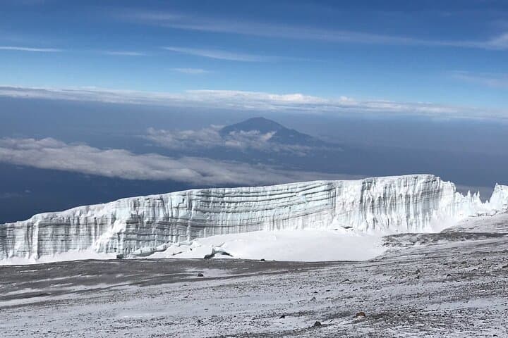 8-Day Kilimanjaro Lemosho Route Guide — Summit Uhuru Peak via Shira Plateau photo 5