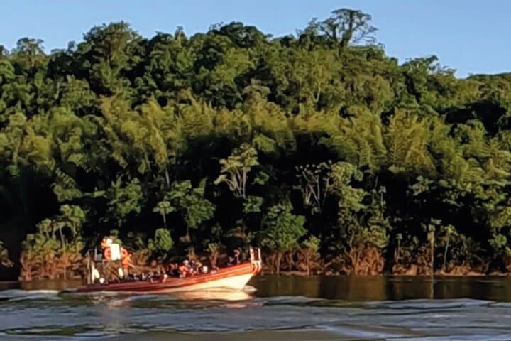 Explore Iguazú Falls: Full Circuits and Boat Return from Puerto Iguazú photo 3